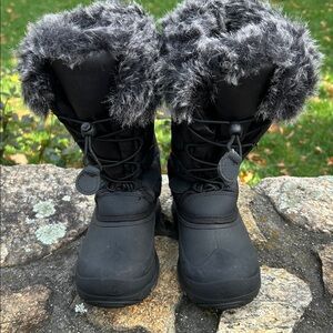 Kamik waterproof snow boots fur